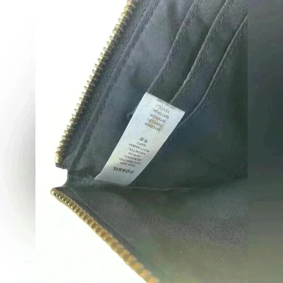 FOSSIL womens Tara Leather Wristlet Clutch Handbag Black Pink Tassle gently used - Picture 4 of 9